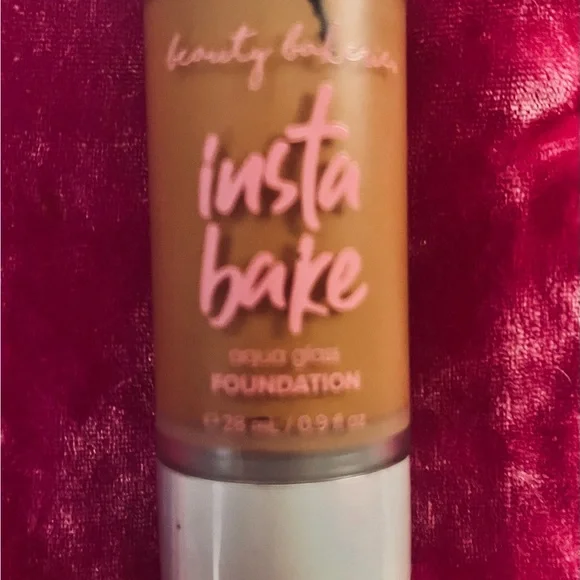 Makeup Bundle NIB - Picture 5 of 10